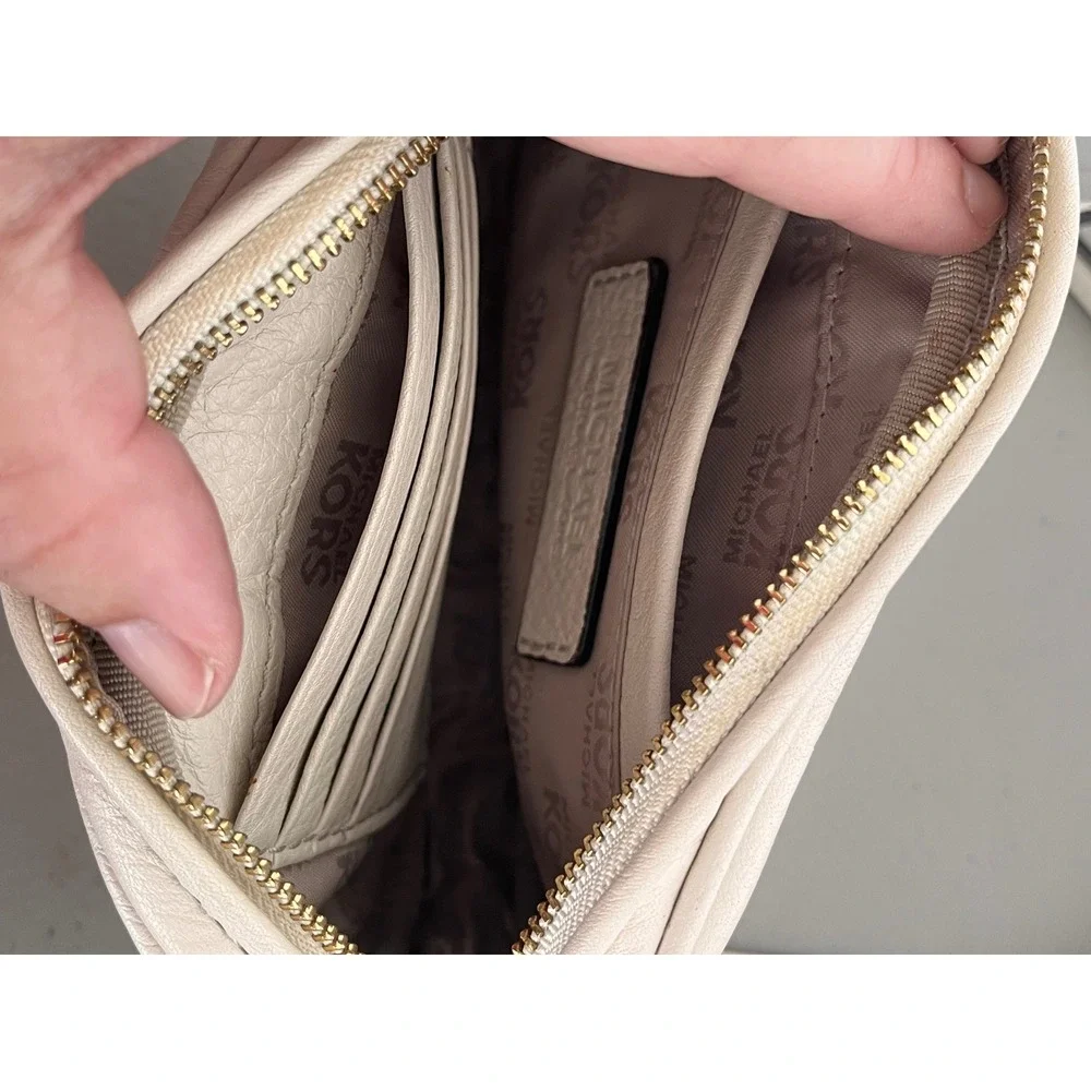 Michael Kors Cream‎ Pebbled Leather Crossbody Bag Gold Chain Camera Bag Small